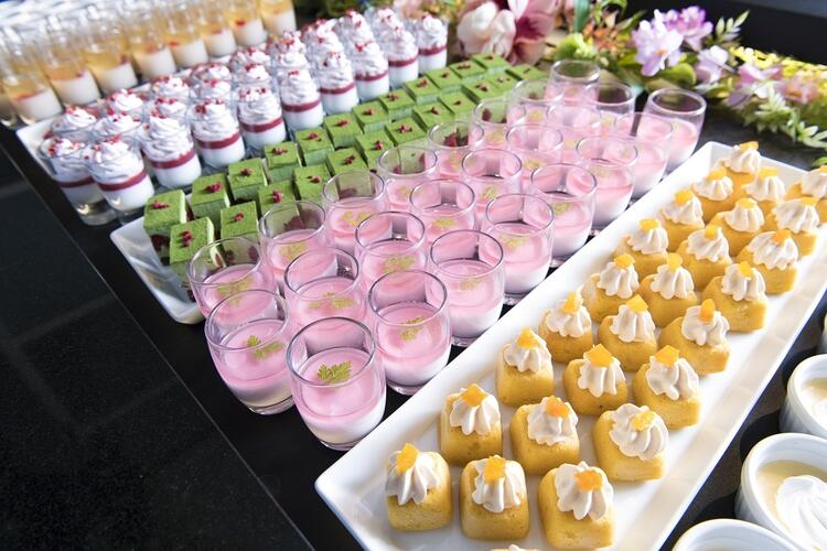 バラエティ豊かなスイーツも人気の理由♪