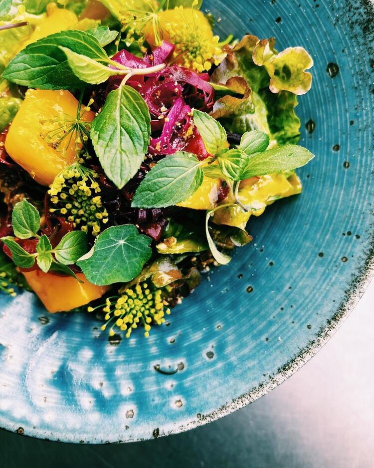 スタイリッシュに働きたい方、歓迎します