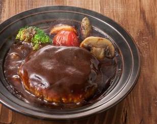 手作りハンバーグが名物です