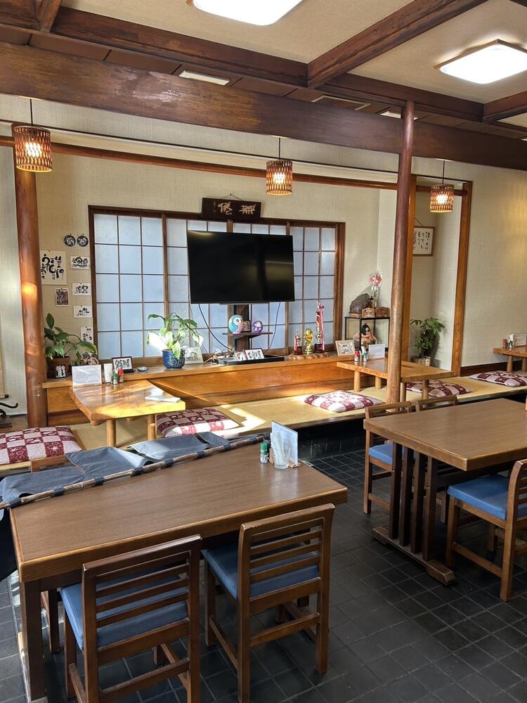 座敷のお席も◎