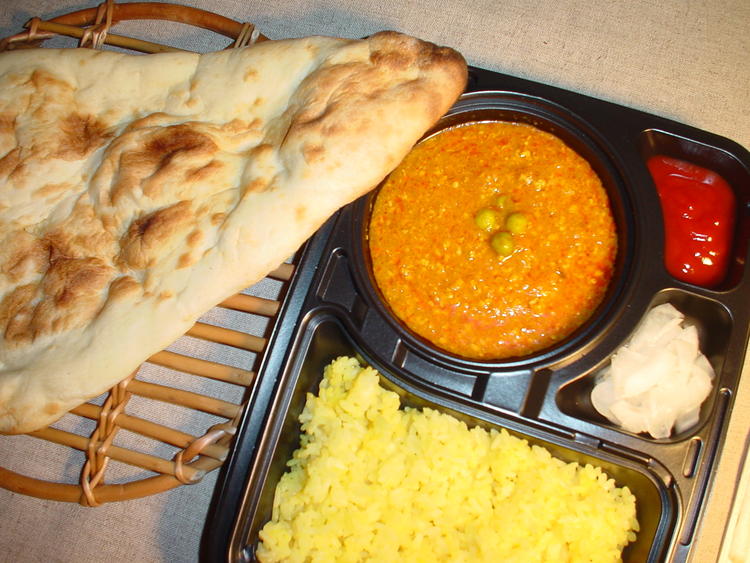 おいし～い焼立て『ナン』＆印度カレー