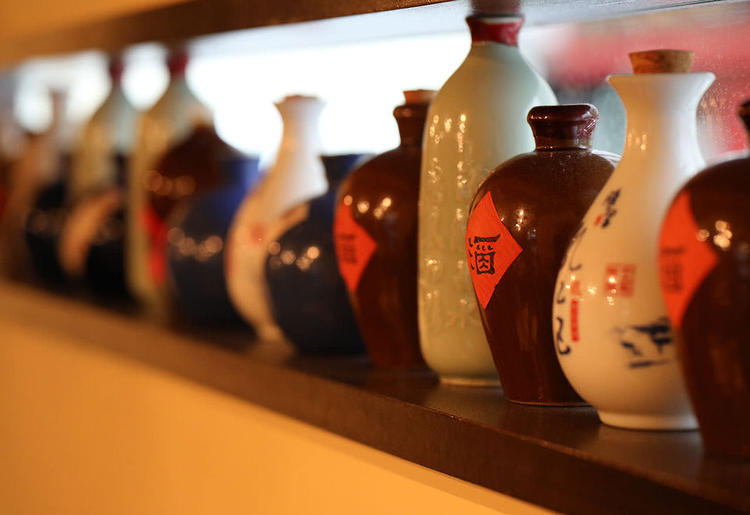 ホールで働く仲間も探しております