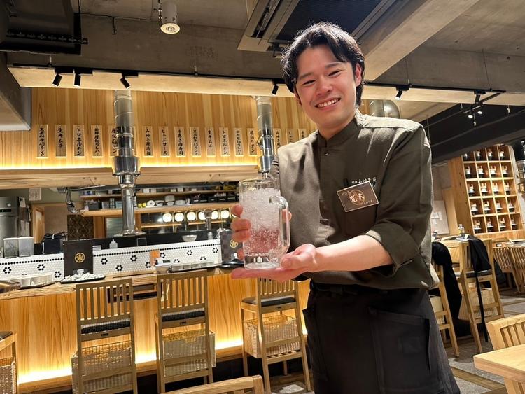 吉祥寺駅北口 駅前から徒歩3分の好立地！