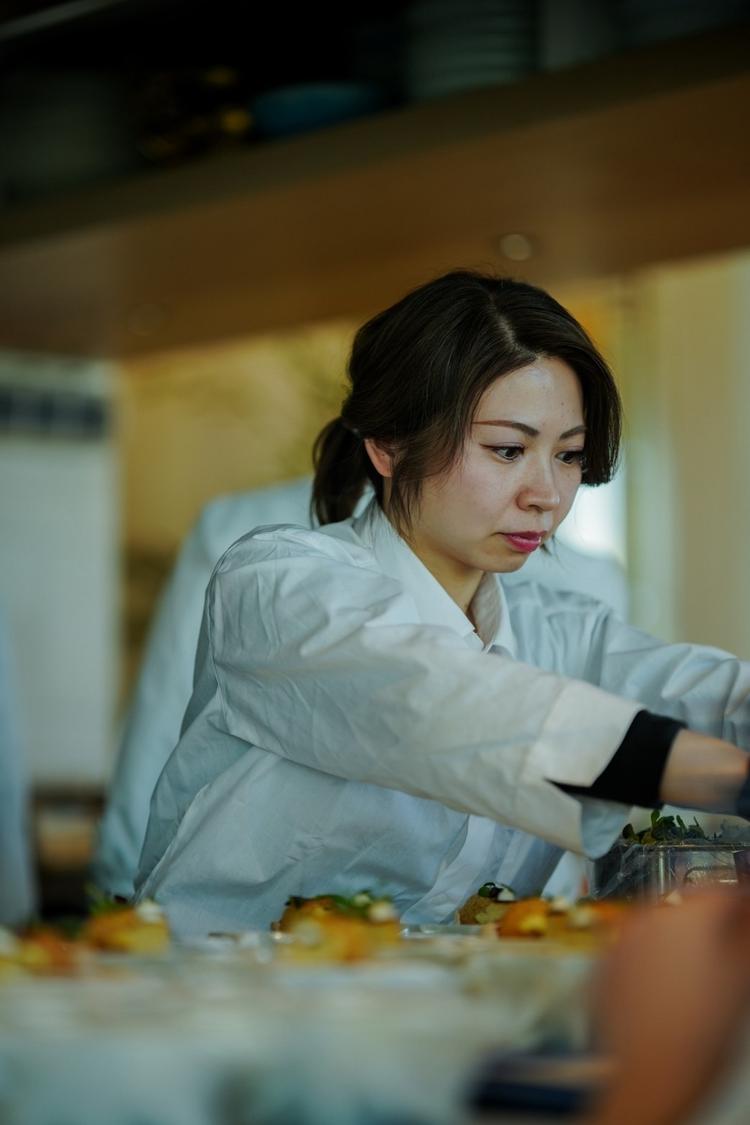 サービススタッフ、店長候補を積極募集中