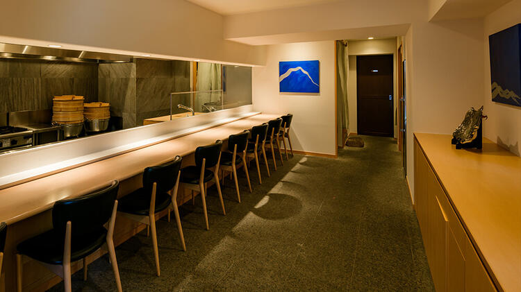 完全予約制の隠れ家的なお店