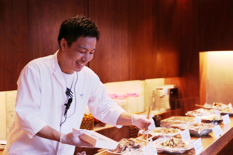 料理は季節にこだわった日本の厳選食材で