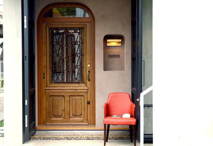 新しい価値観の料理をお客様へ