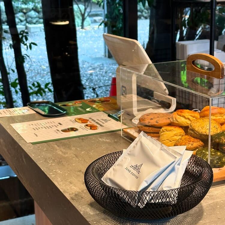 お客様との会話も楽しんでくださいね◎