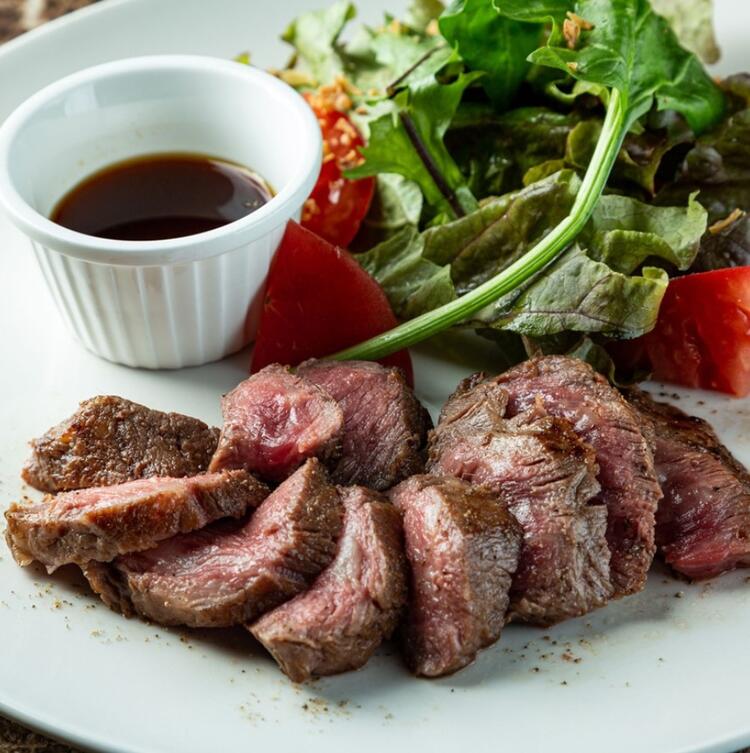 飲食店での調理・接客経験者歓迎！