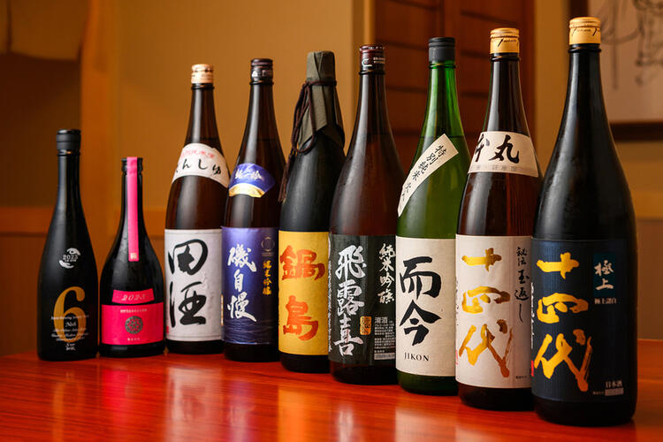 厳選した地酒・焼酎を豊富にラインナップ◎