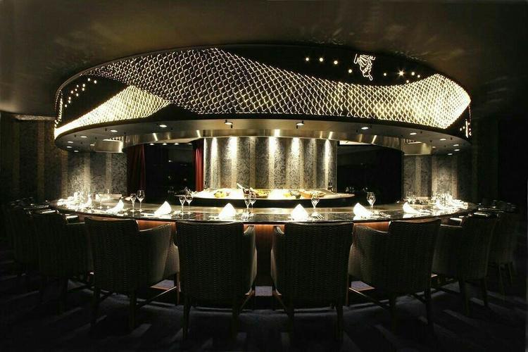 鉄板焼き店「RYUDUKI　TEPPAN