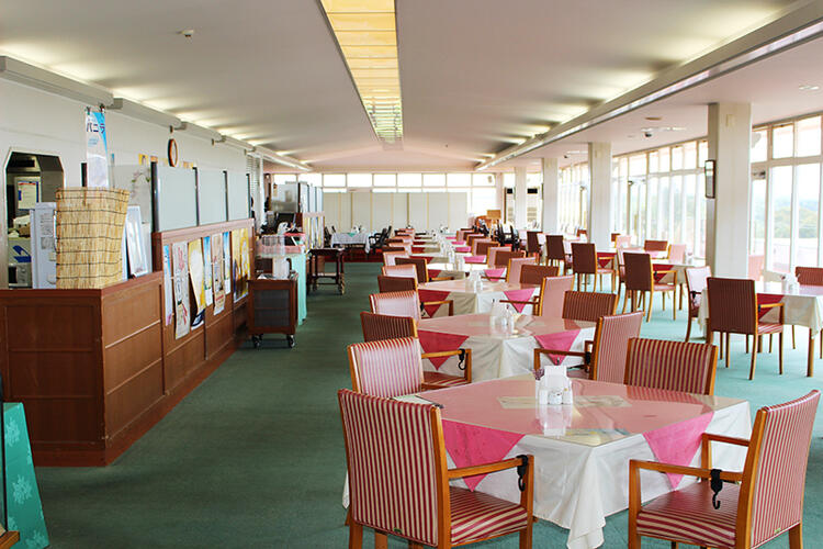 広々とした空間で最高のサービスを…◎