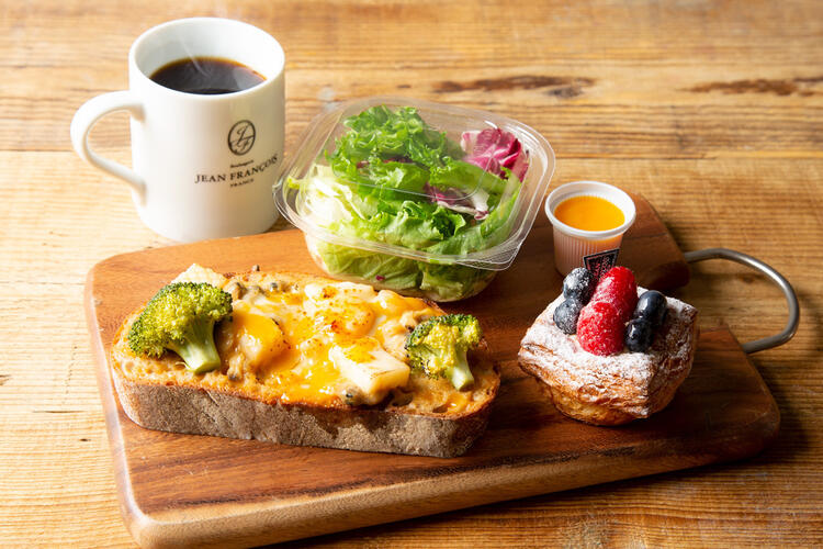 日比谷で人気のベーカリー＆カフェ！