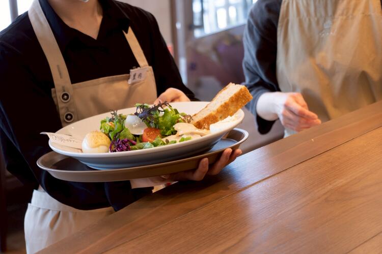 希望者は店舗運営のノウハウも学べます!