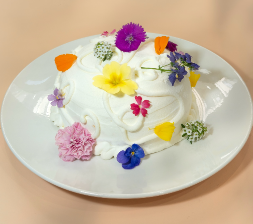スイーツやパンはすべて手づくり◎