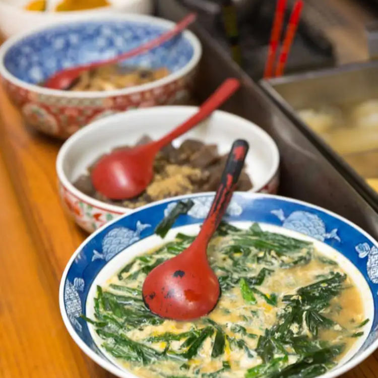 家庭料理をお出ししています！