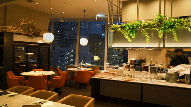 夜景が見える空間