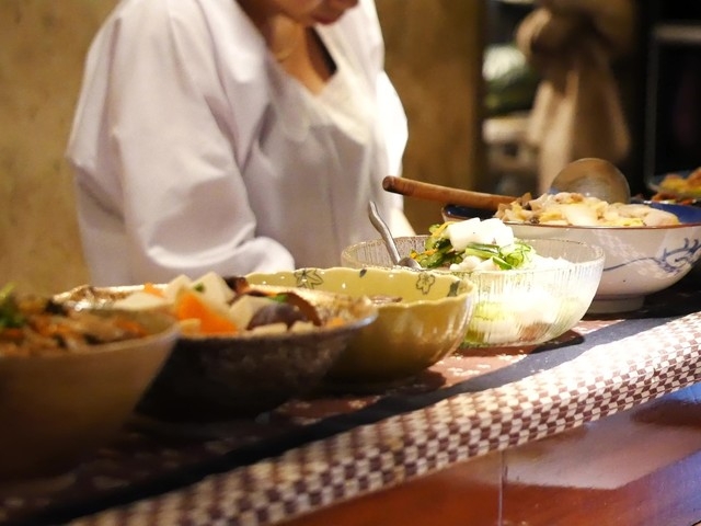 北新地お食事処ひよこの詳細画像1