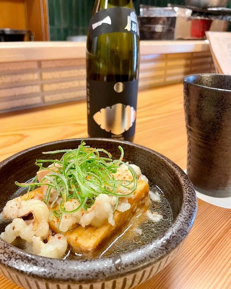 名物〈牛もつ塩煮込み〉♪