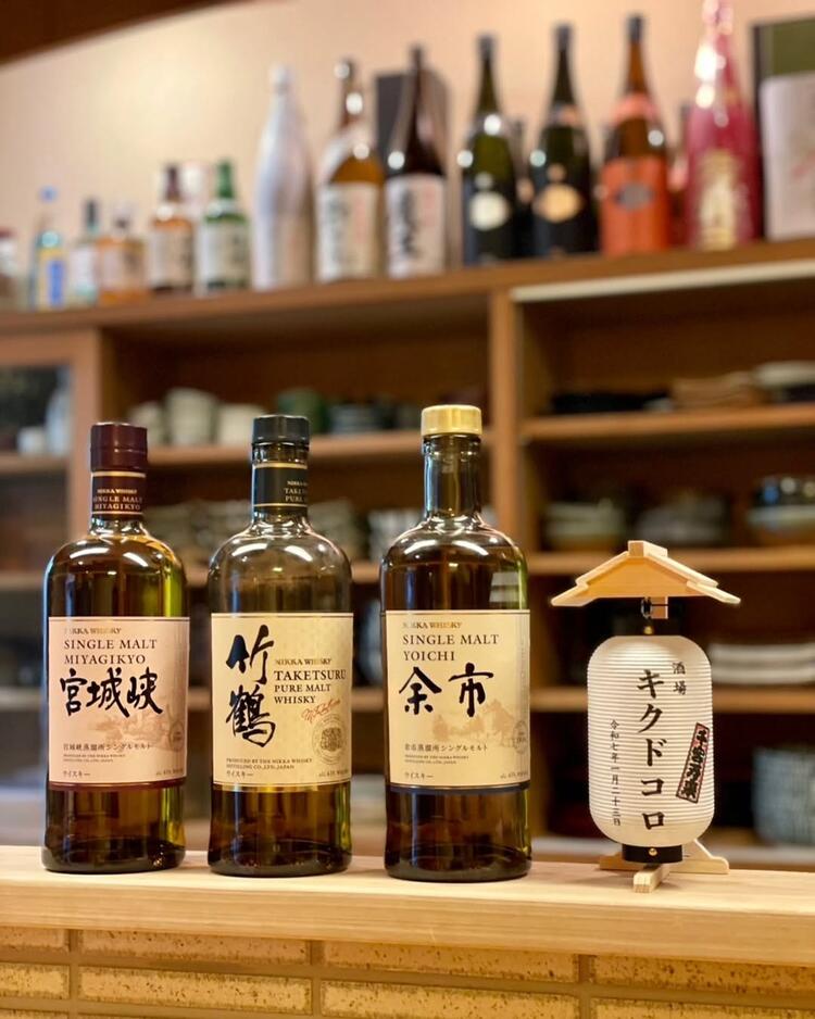 地酒やウイスキー、焼酎などお酒が豊富★