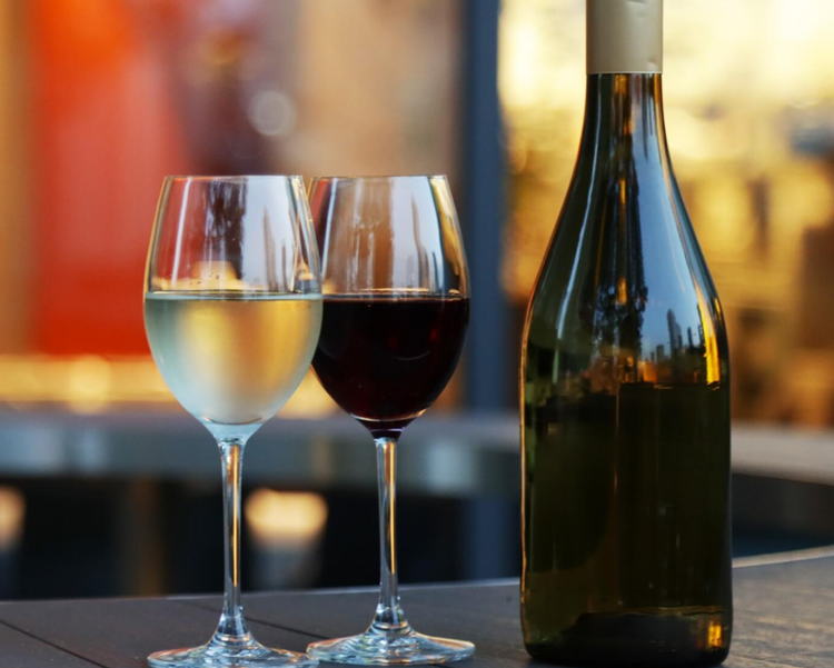 フランスを中心にソムリエが厳選したワイン