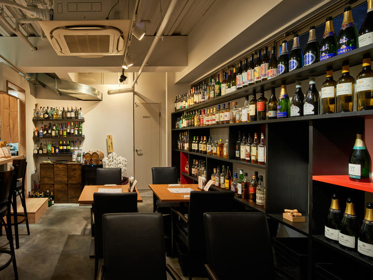 BARも運営。質の高い酒場作りを♪