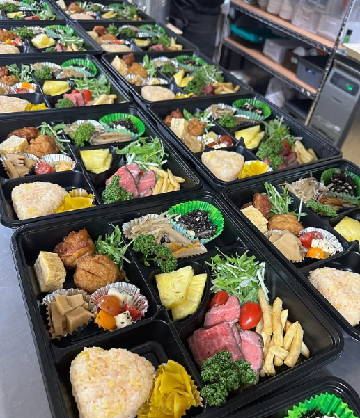 お弁当の盛り付けもお任せします♪