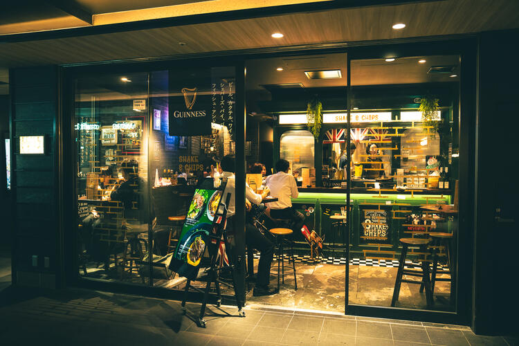 本場イギリスのパブをイメージ☆