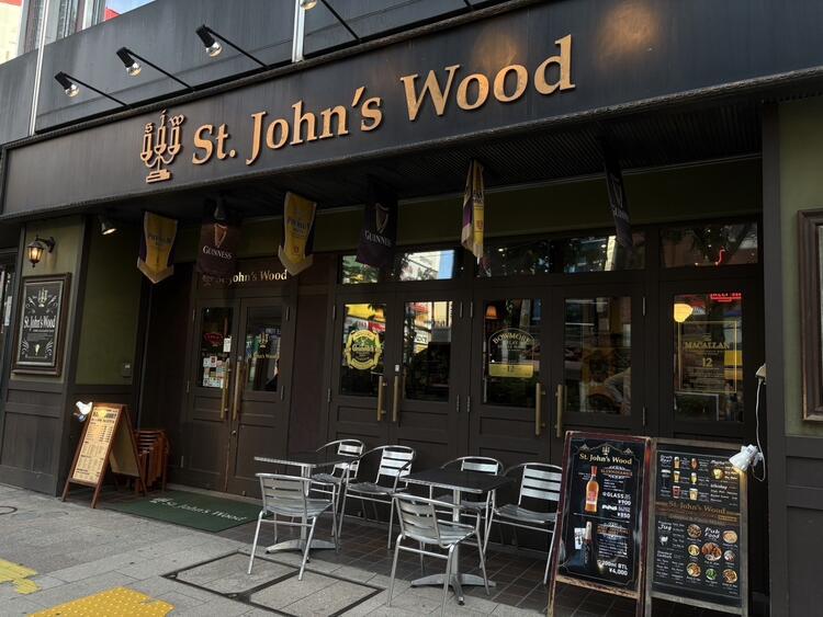 英国を再現したアイリッシュパブ◎