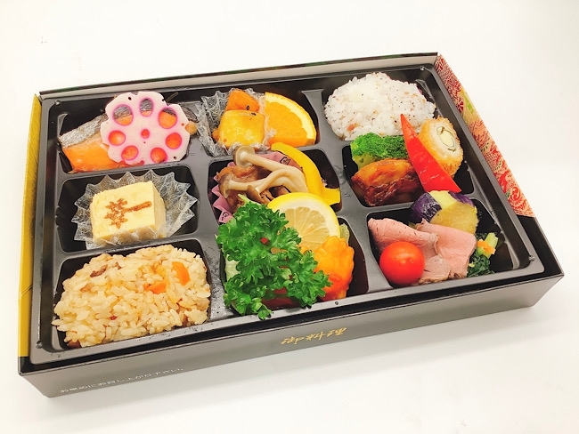 1年で12万円昇給したスタッフも！