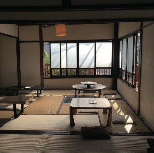 2Fのお座敷席も風情ある空間です