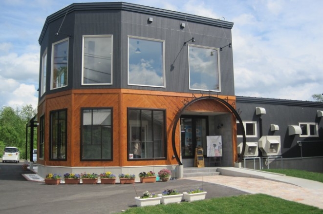 砂川の大自然に囲まれたお店です！