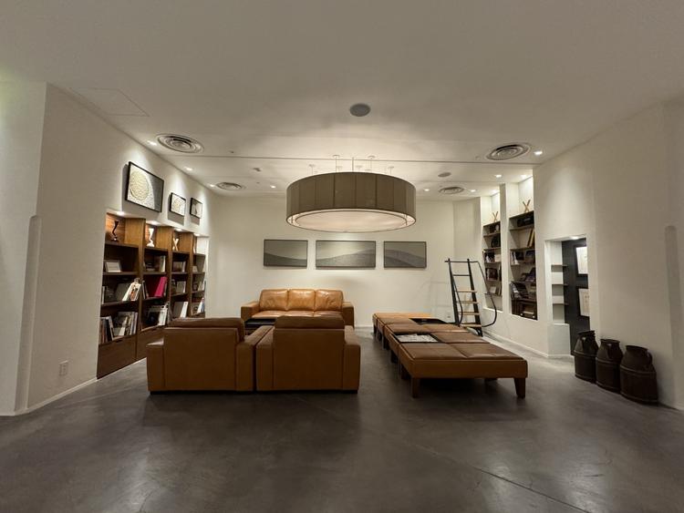 ホテルロビー風景2