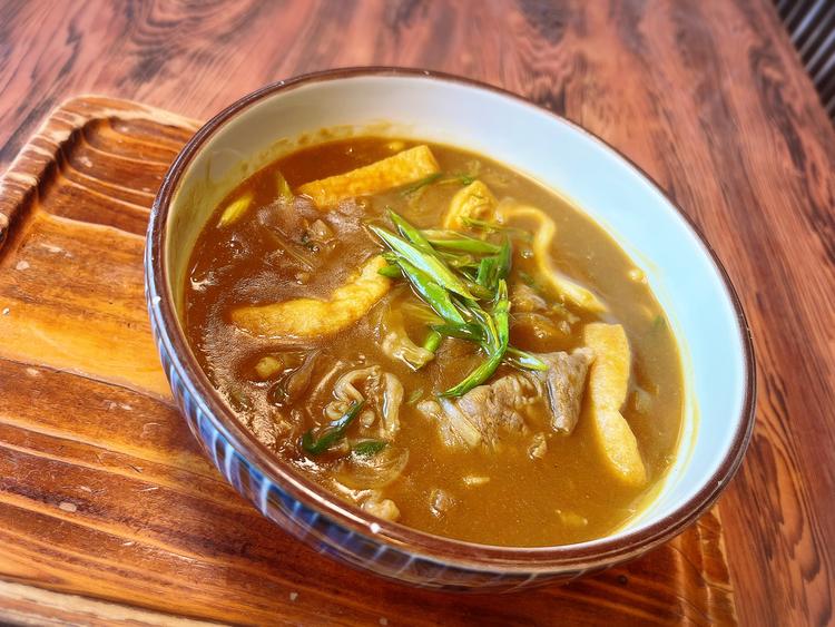 人気のカレーうどん