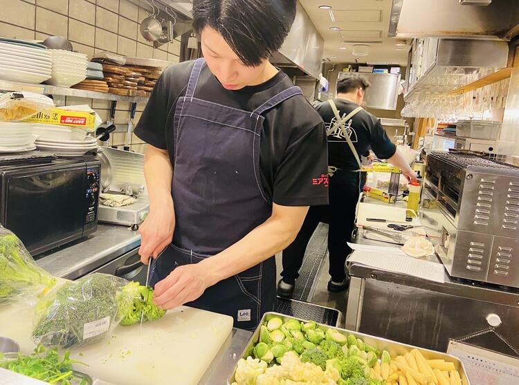 \若手でも活躍できる環境あり!/
