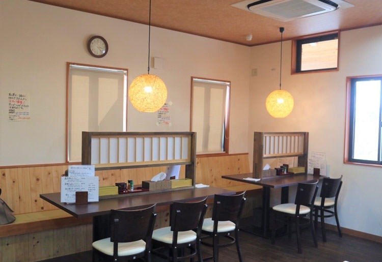 アットホームな雰囲気の店内♪