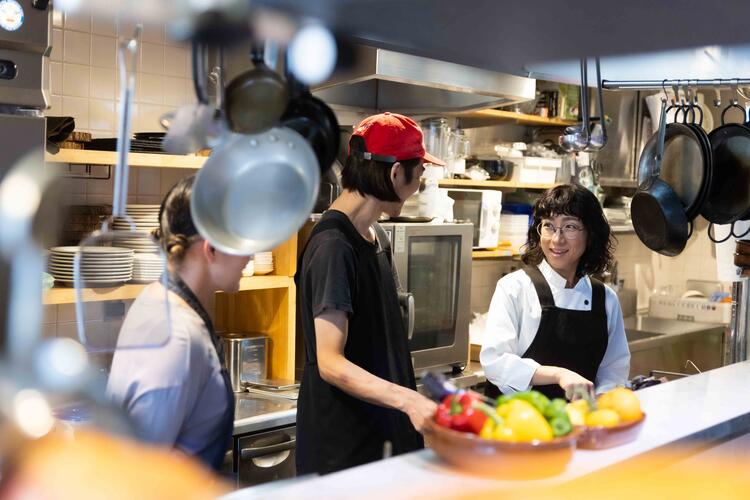 経営理念「人を価値に」可能性に挑戦