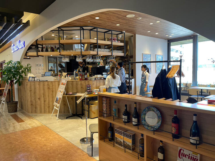 橋本駅から徒歩1分♪