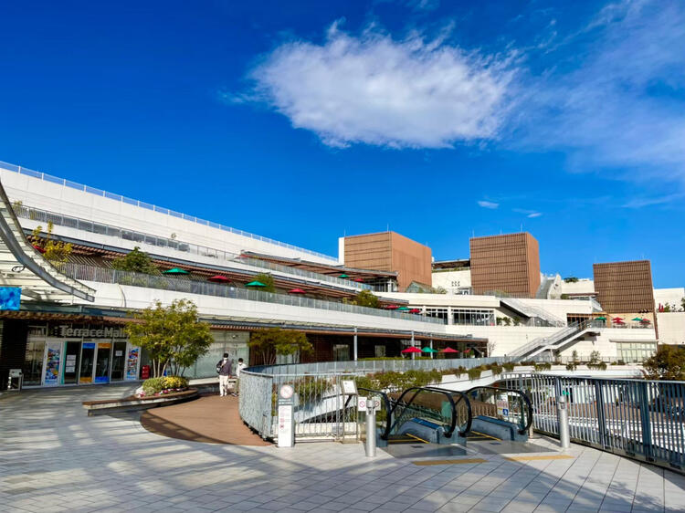 辻堂駅に直結♪