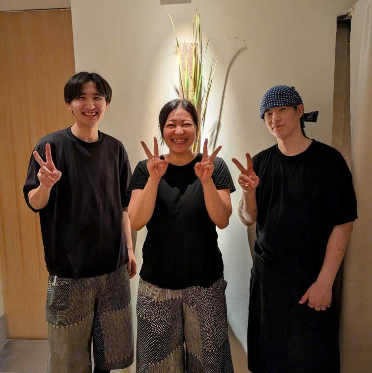 インタビューに登場の３人！お店の顔です☆