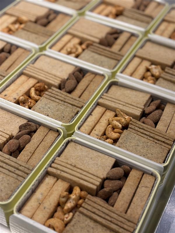 大丸東京店でポップアップ出店をした事も。