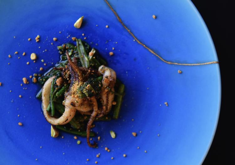 島にゆかりのある食材のみを使用