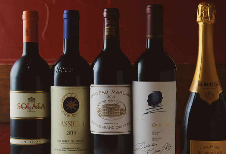 多種多様なお酒も勢ぞろい！