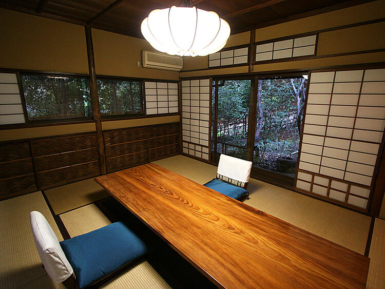 接客は和服で◎着付けが身につきます！