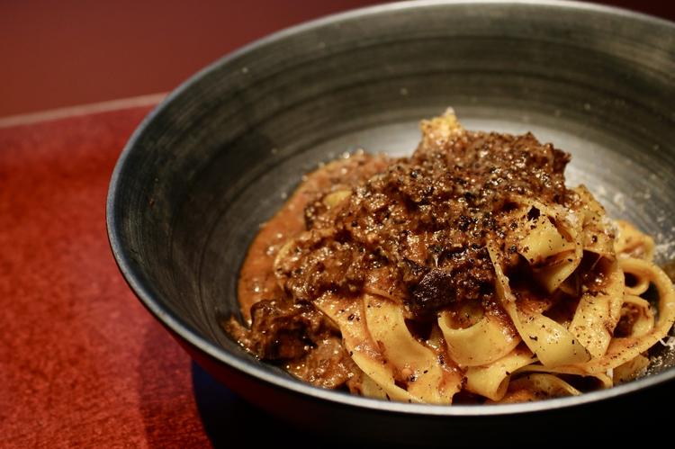 こだわりの逸品：神戸牛 ボロネーゼ