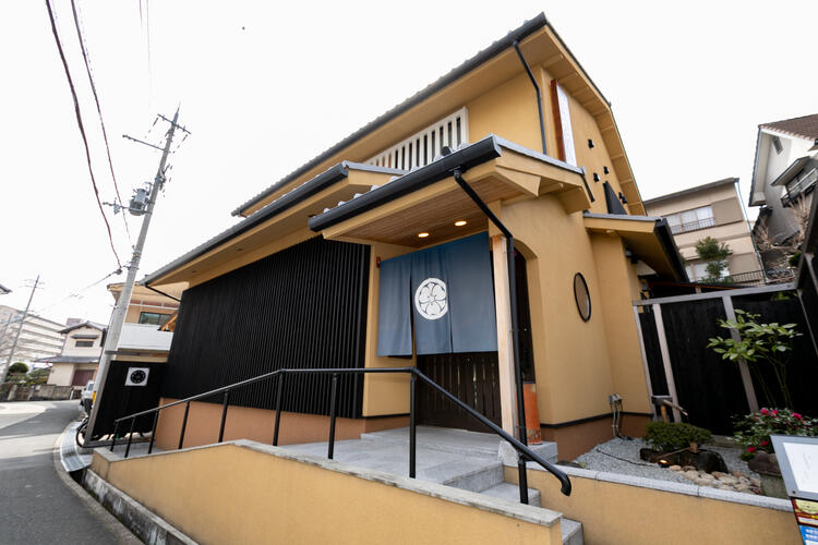 完全予約制で営業中！