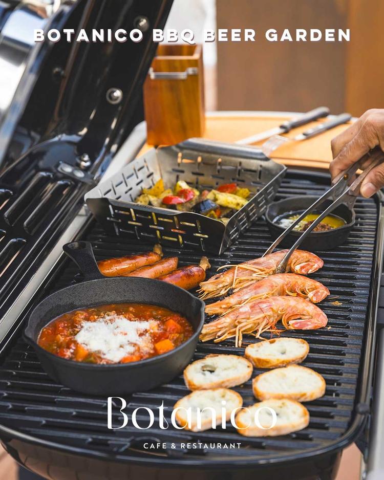 BBQなど季節に合わせたイベントも