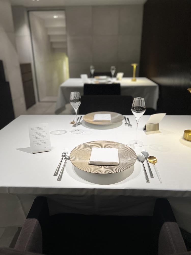 折り目正しいテーブルセッティング