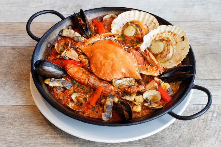 ⏩LA BODEGAのメイン「パエリャ」