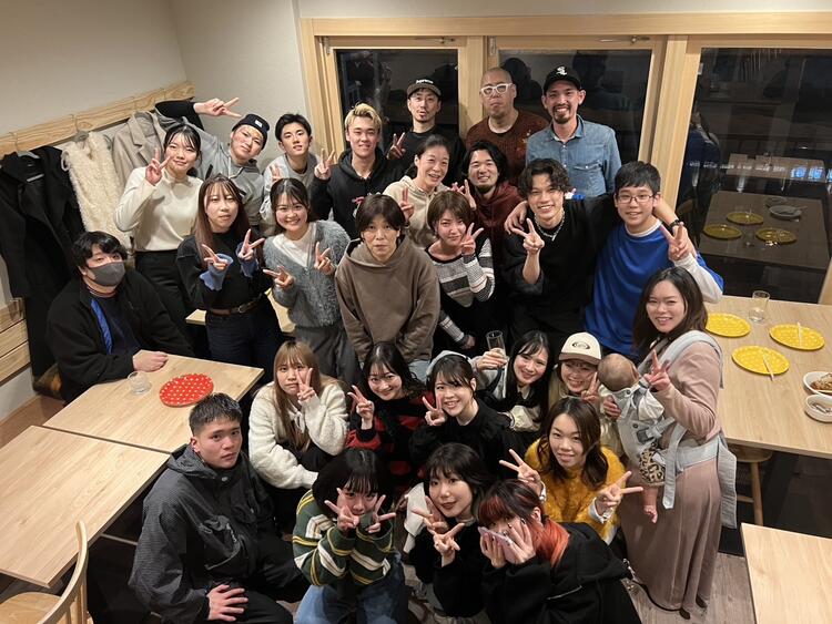 店舗をこえて仲が良いスタッフ達♪